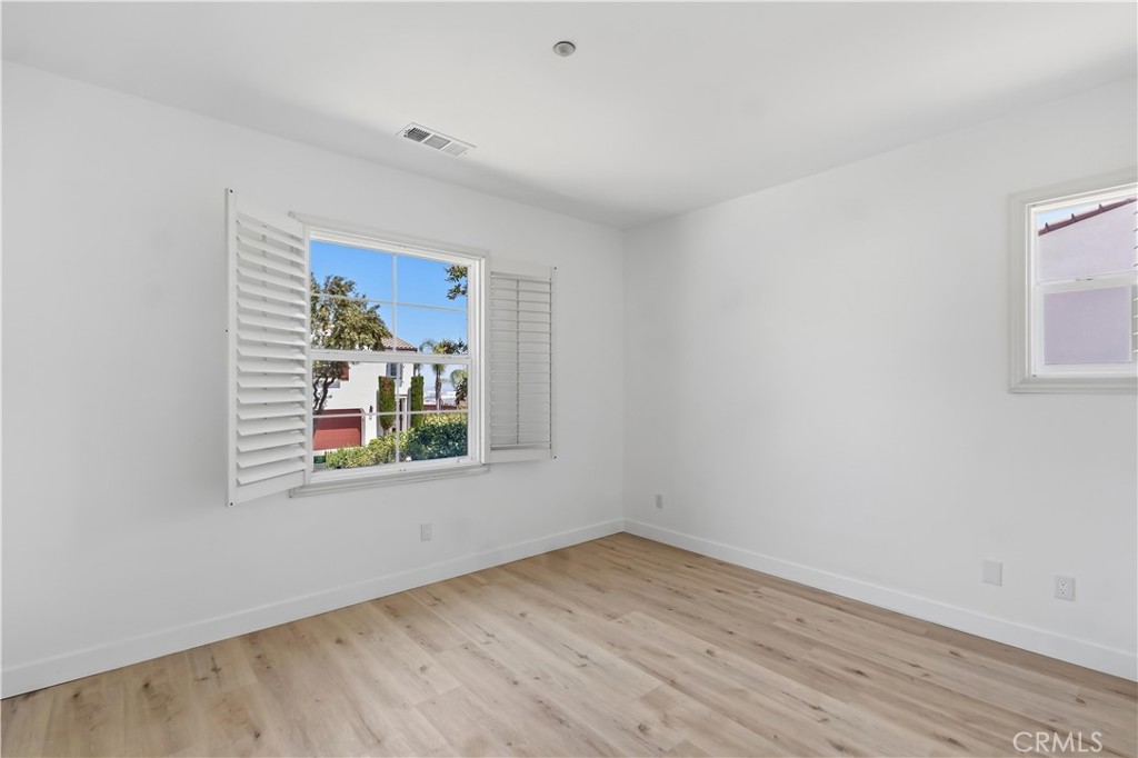 5065 Highview