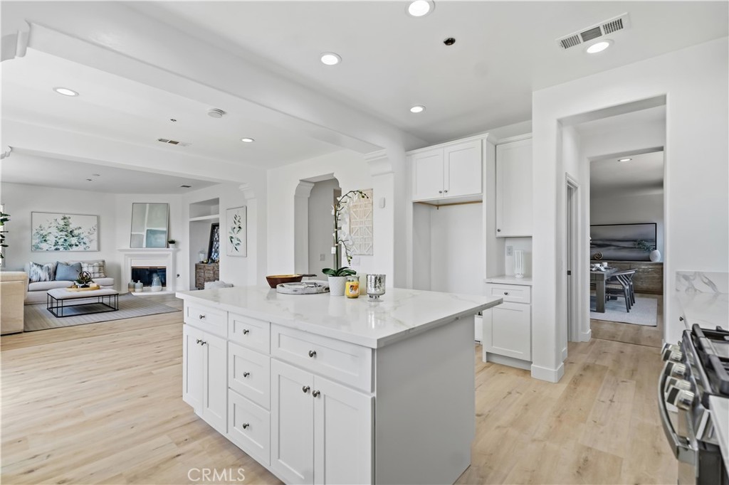 5065 Highview