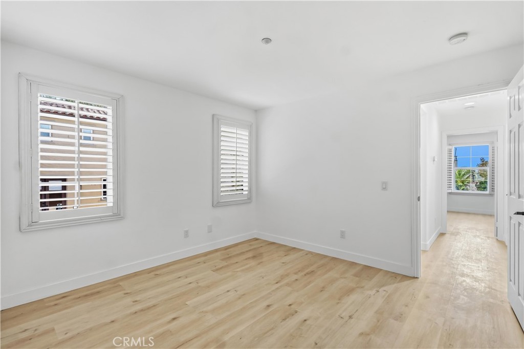 5065 Highview