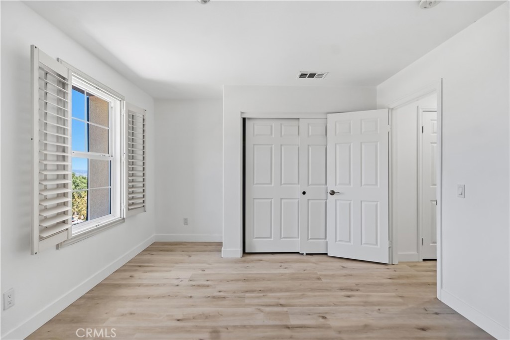 5065 Highview