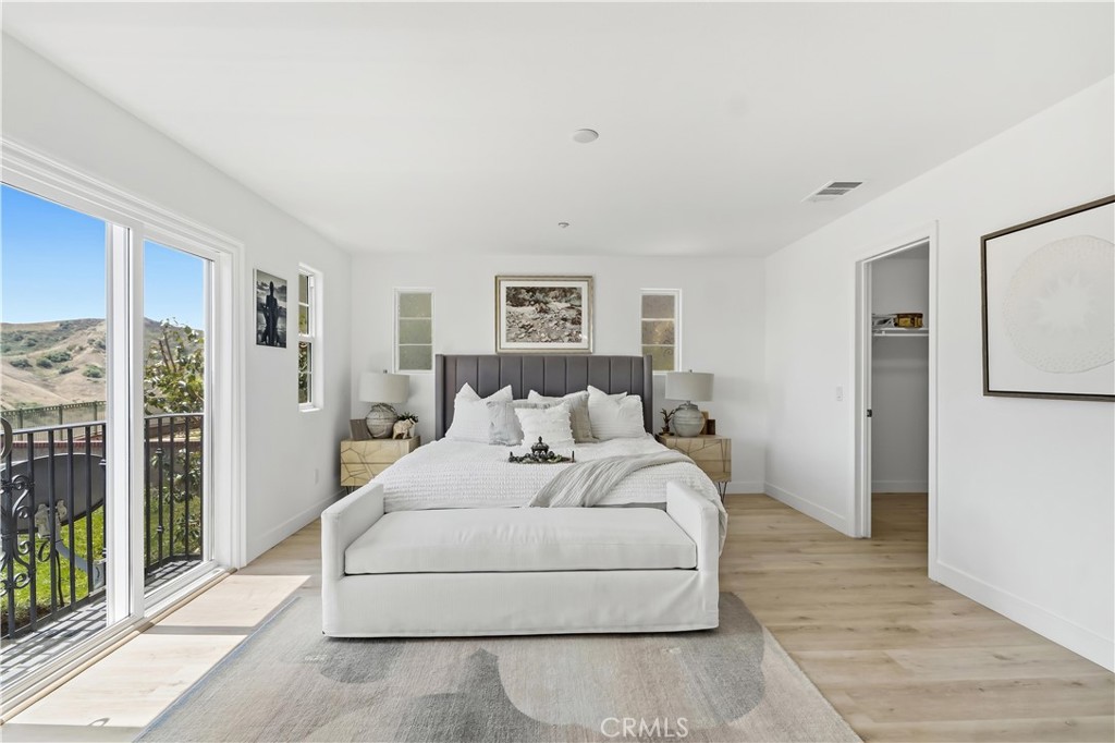 5065 Highview