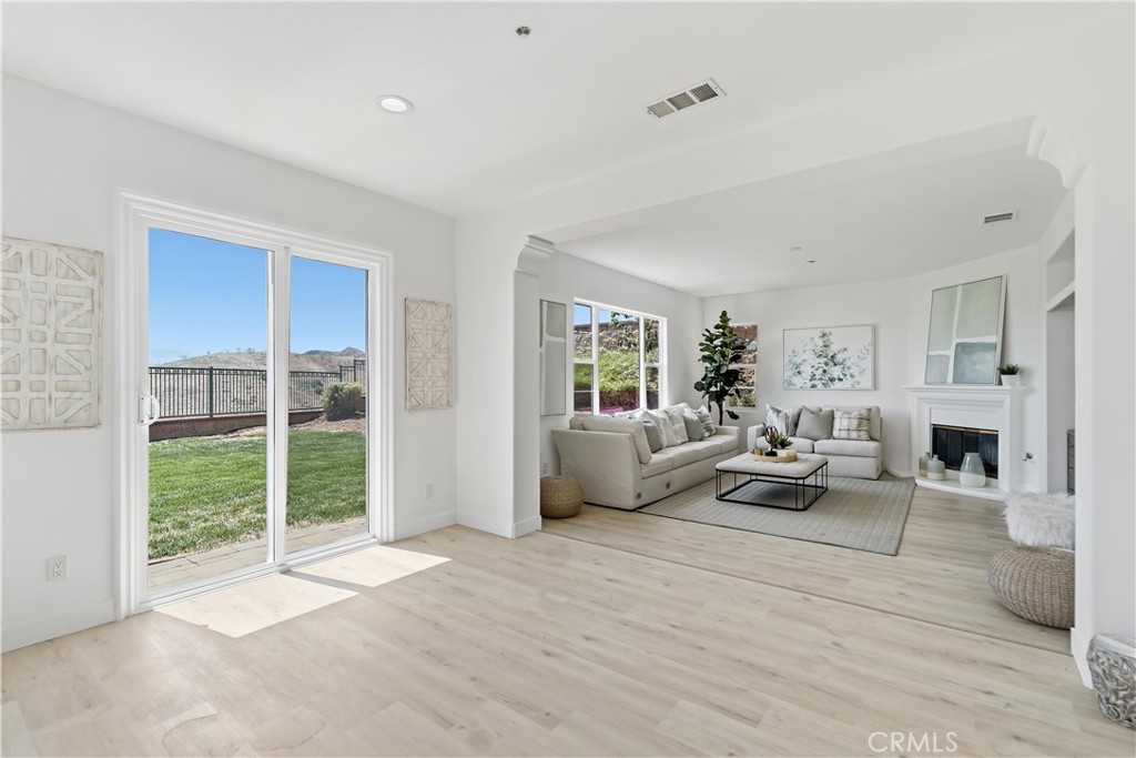 5065 Highview