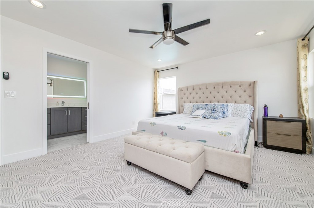 4512 Robinwood