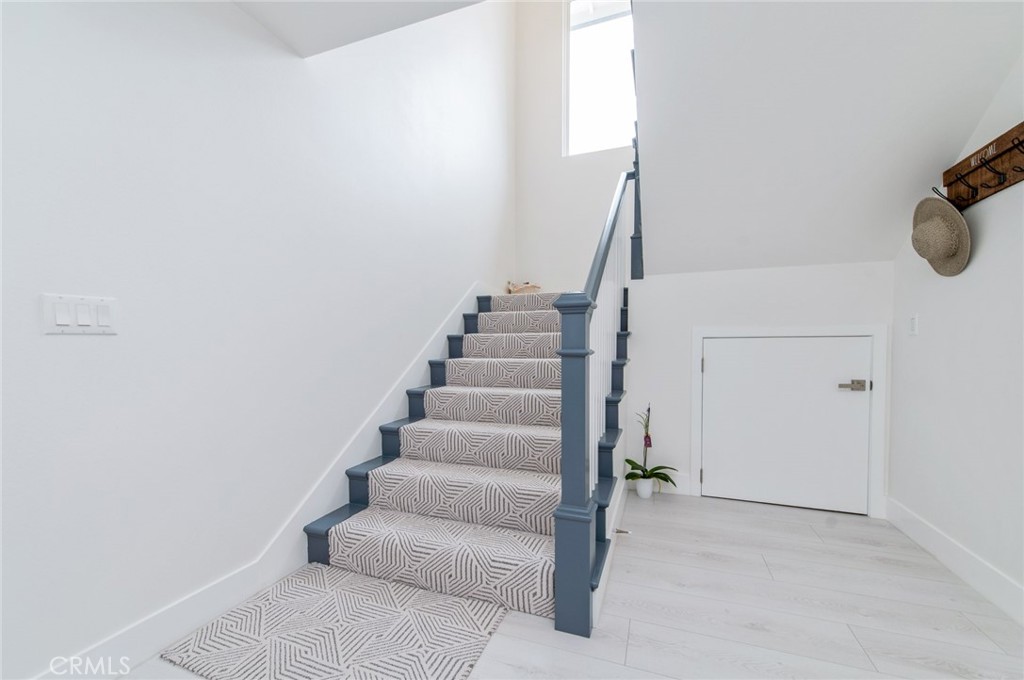 4512 Robinwood