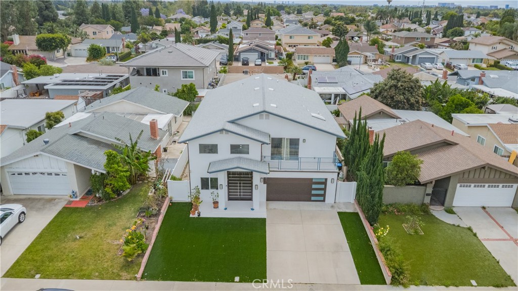 4512 Robinwood