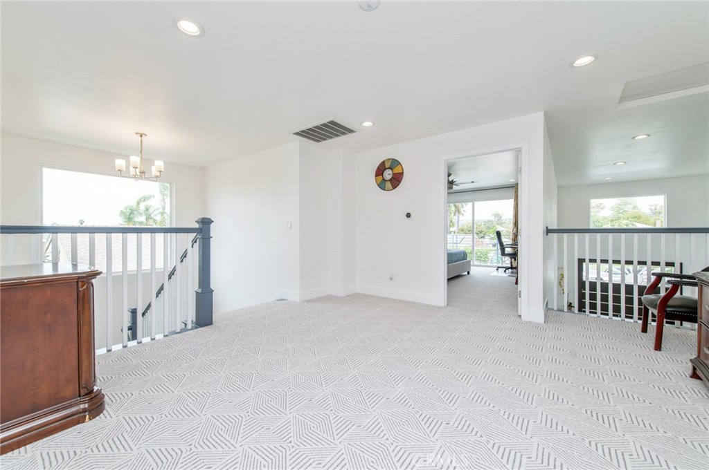 4512 Robinwood