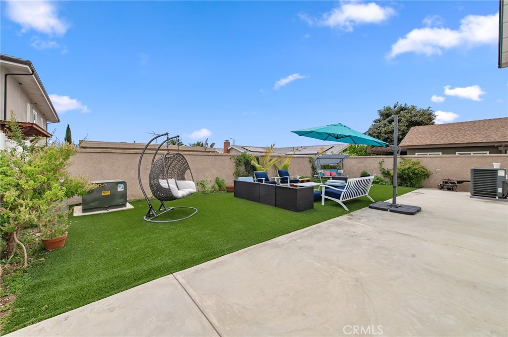 4512 Robinwood