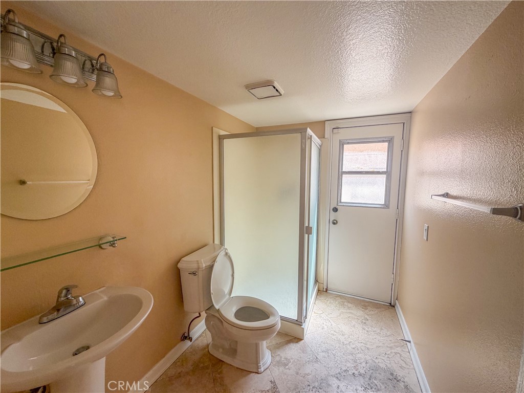 6588 Bradford Court