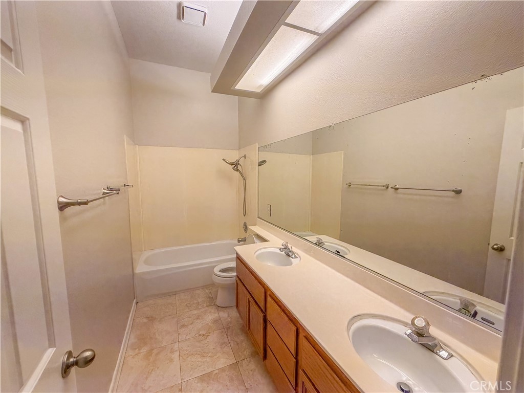 6588 Bradford Court