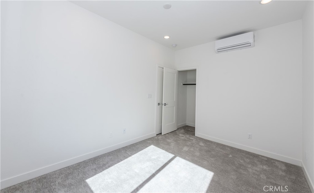 2317 W Broadway 46
