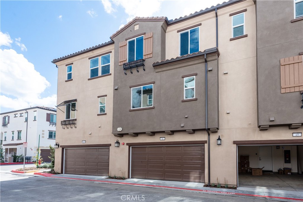 2317 W Broadway 46