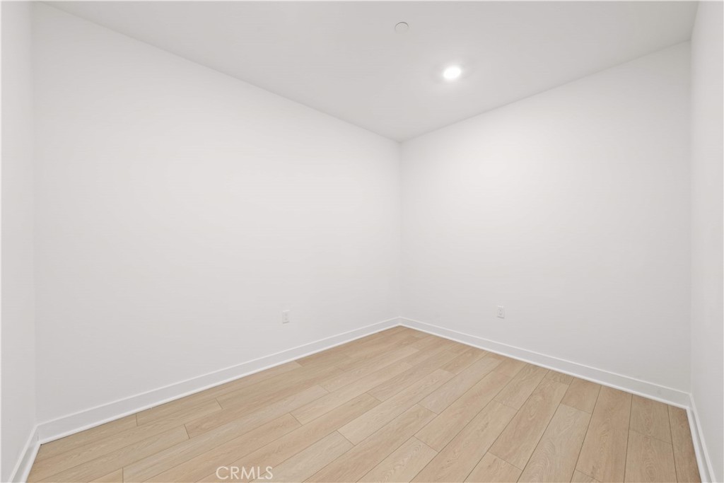 2510 Rivington