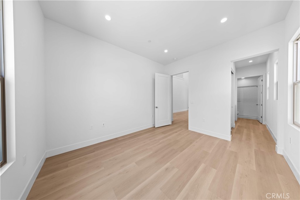 118 Sunnybank