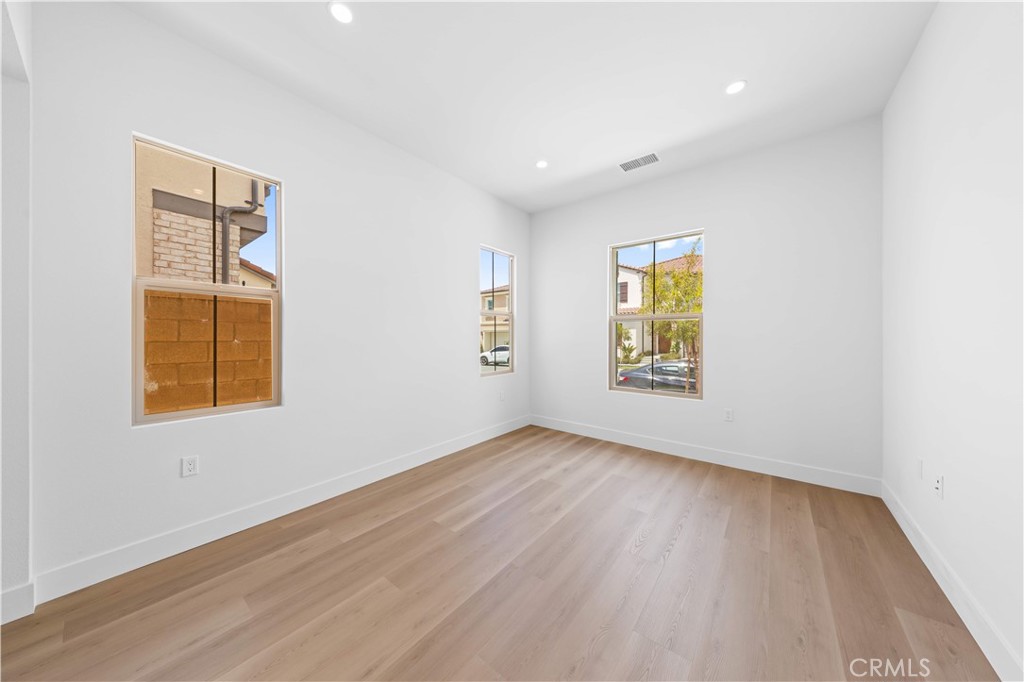 118 Sunnybank