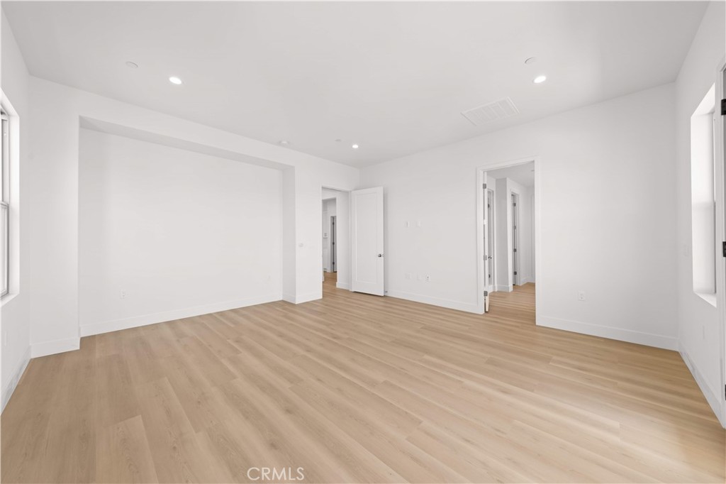 118 Sunnybank