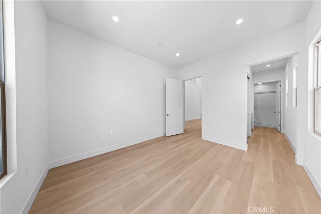 118 Sunnybank
