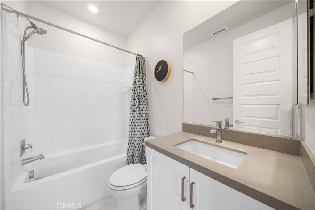 3516 E Indigo Privado