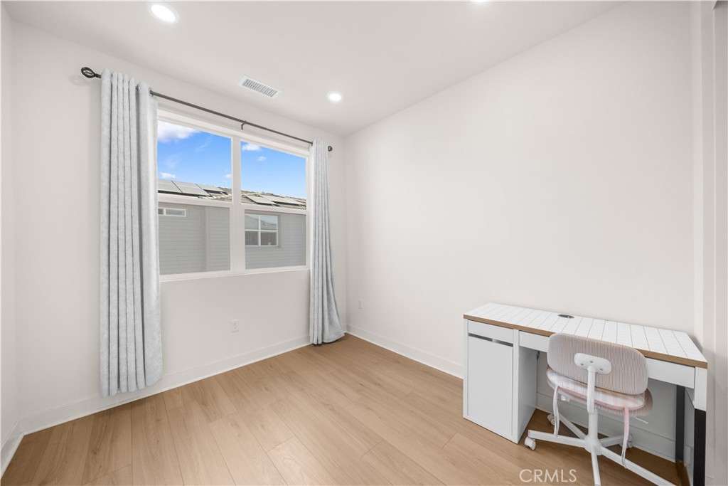 3516 E Indigo Privado
