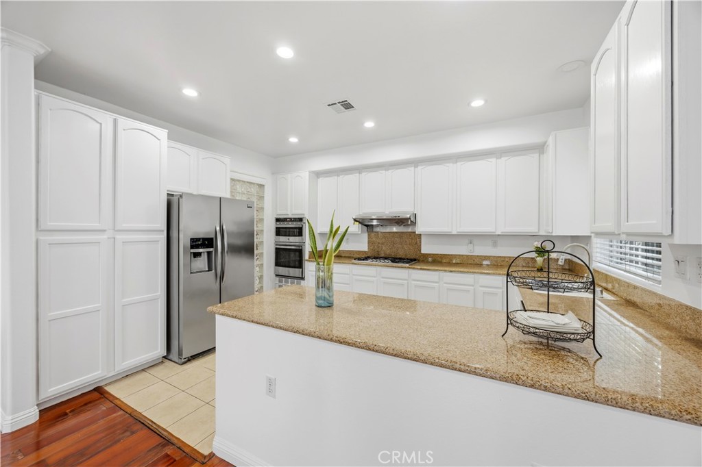 19115 Breckelle