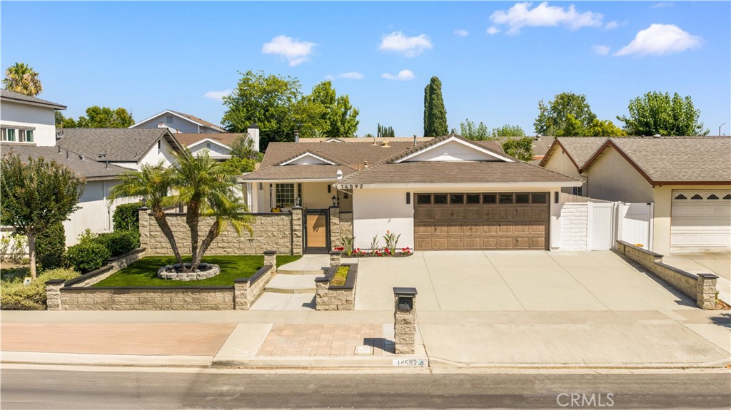 14592 Highcrest Cir.