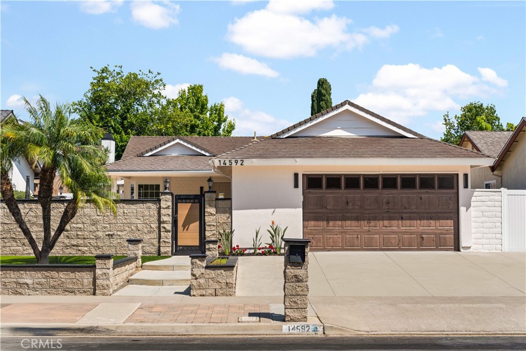 14592 Highcrest Cir.