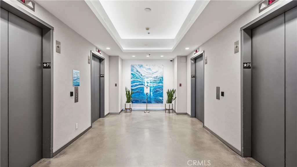 525 E Seaside Way 1105