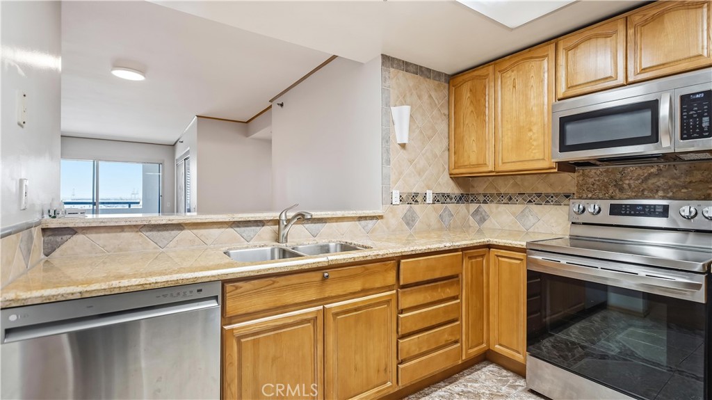 525 E Seaside Way 1105
