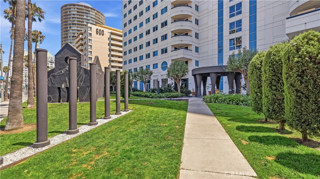 525 E Seaside Way 1105