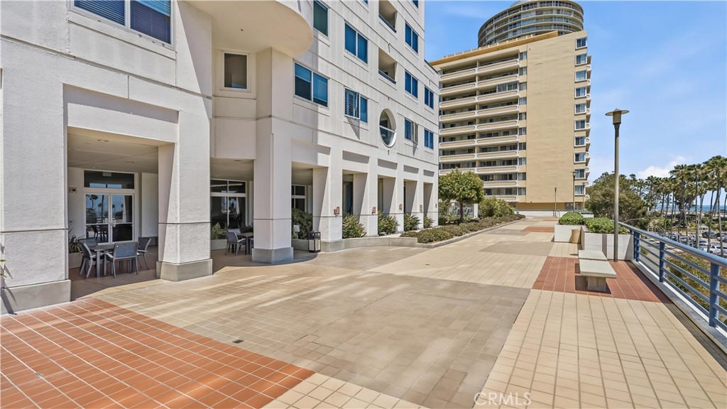 525 E Seaside Way 1105