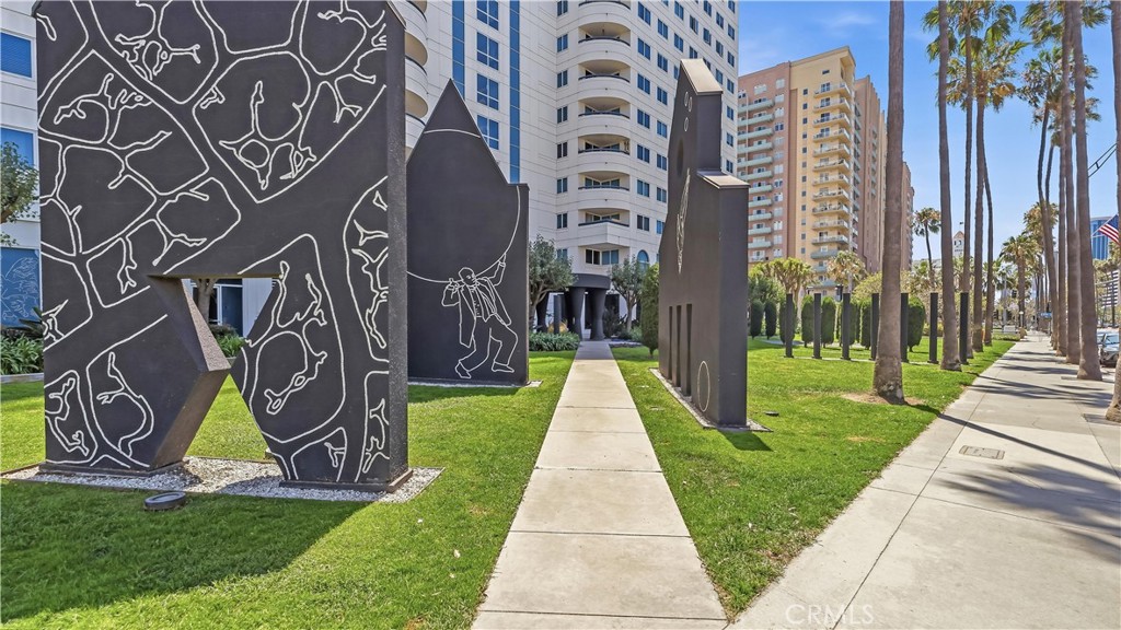 525 E Seaside Way 1105