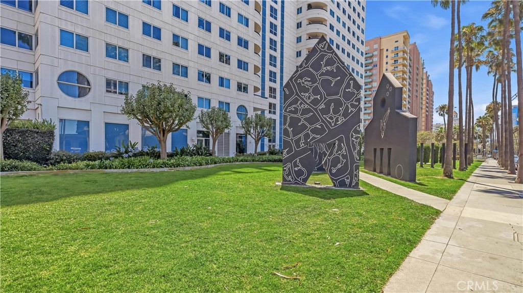 525 E Seaside Way 1105