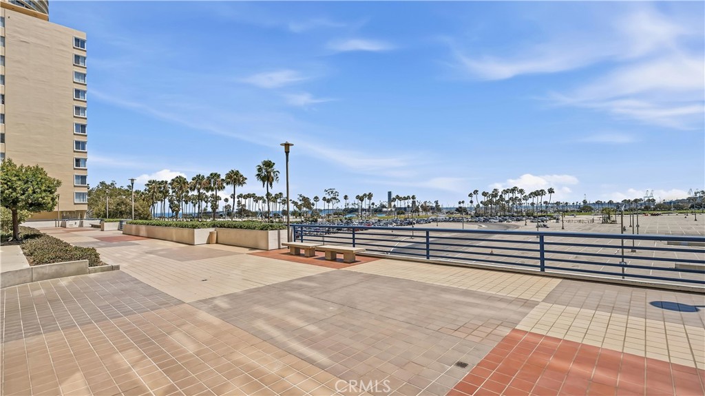 525 E Seaside Way 1105