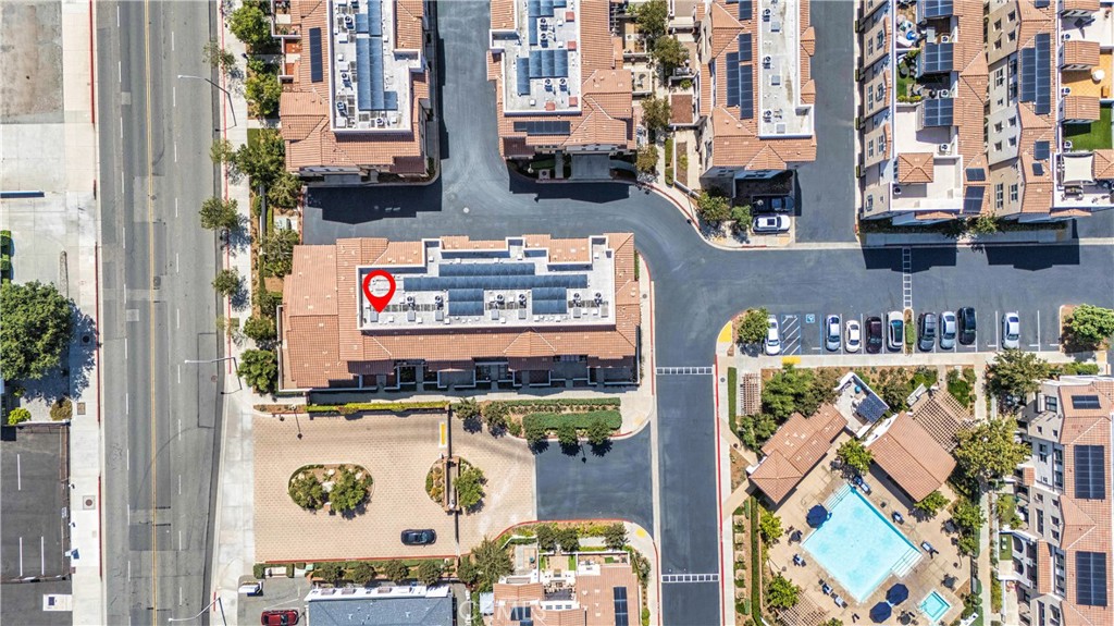 601 W Foothill Blvd 71