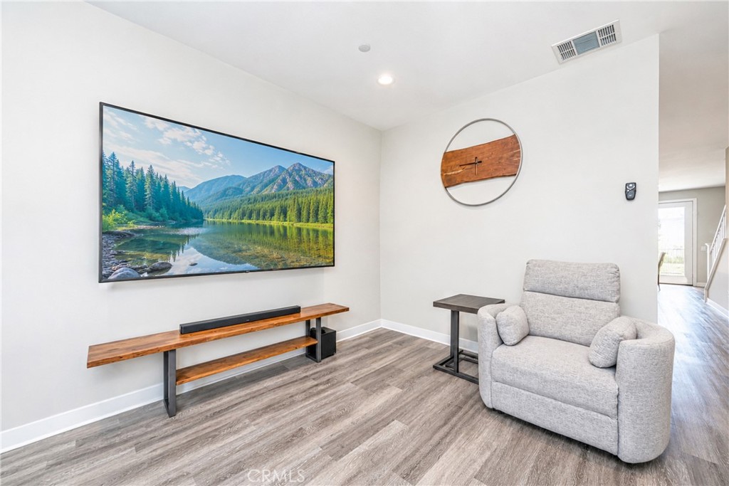 601 W Foothill Blvd 71