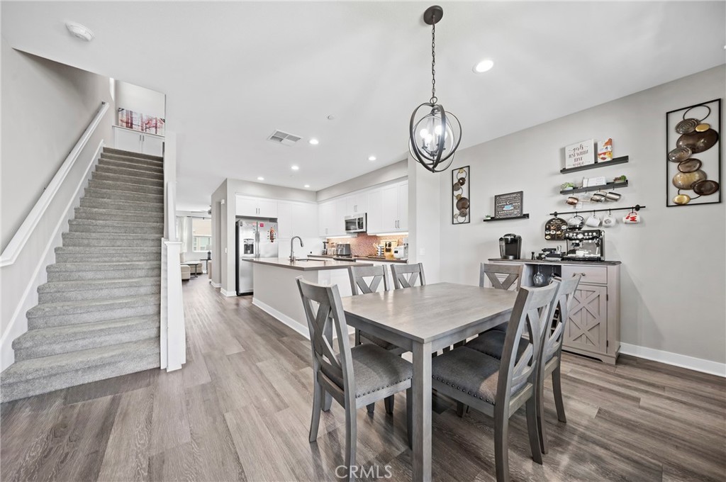 601 W Foothill Blvd 71