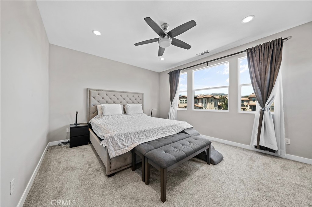 601 W Foothill Blvd 71