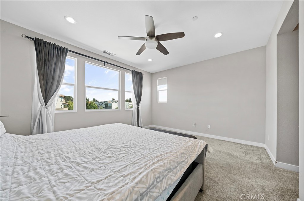 601 W Foothill Blvd 71