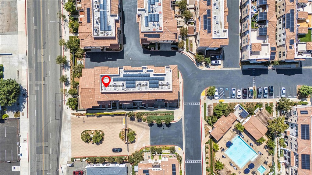 601 W Foothill Blvd 71