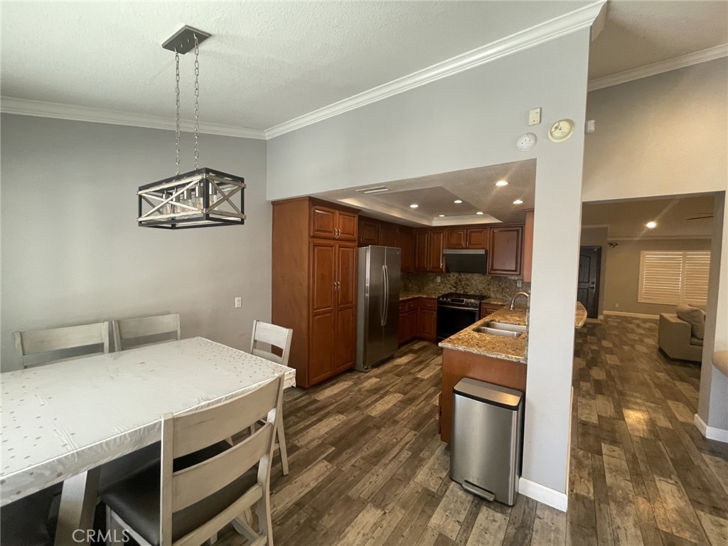 6345 Amherst Court
