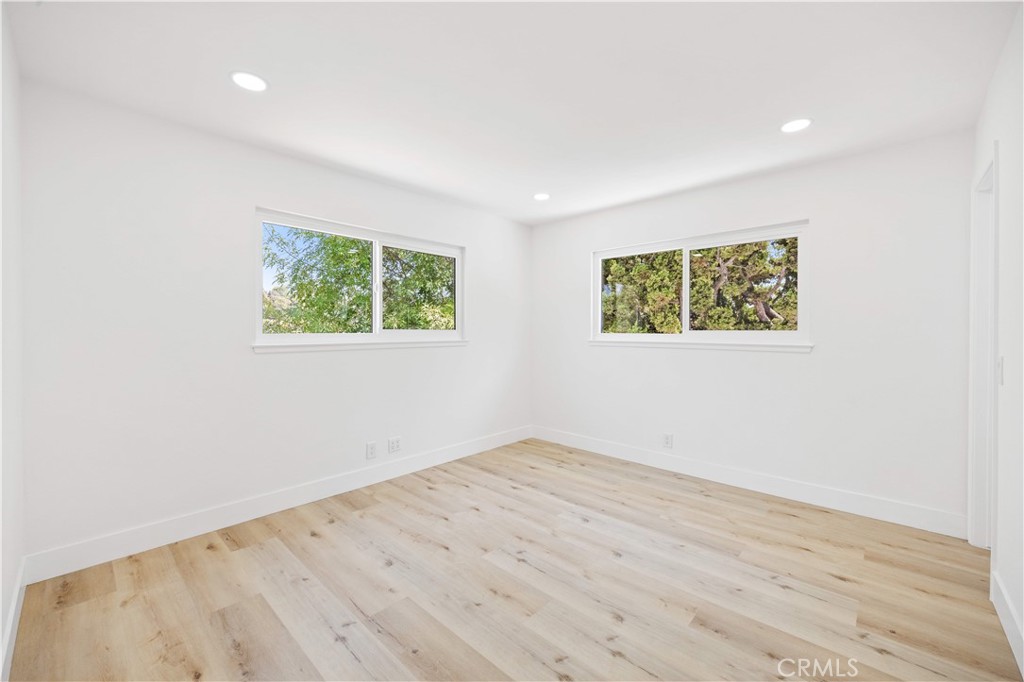 1908 Brentwood
