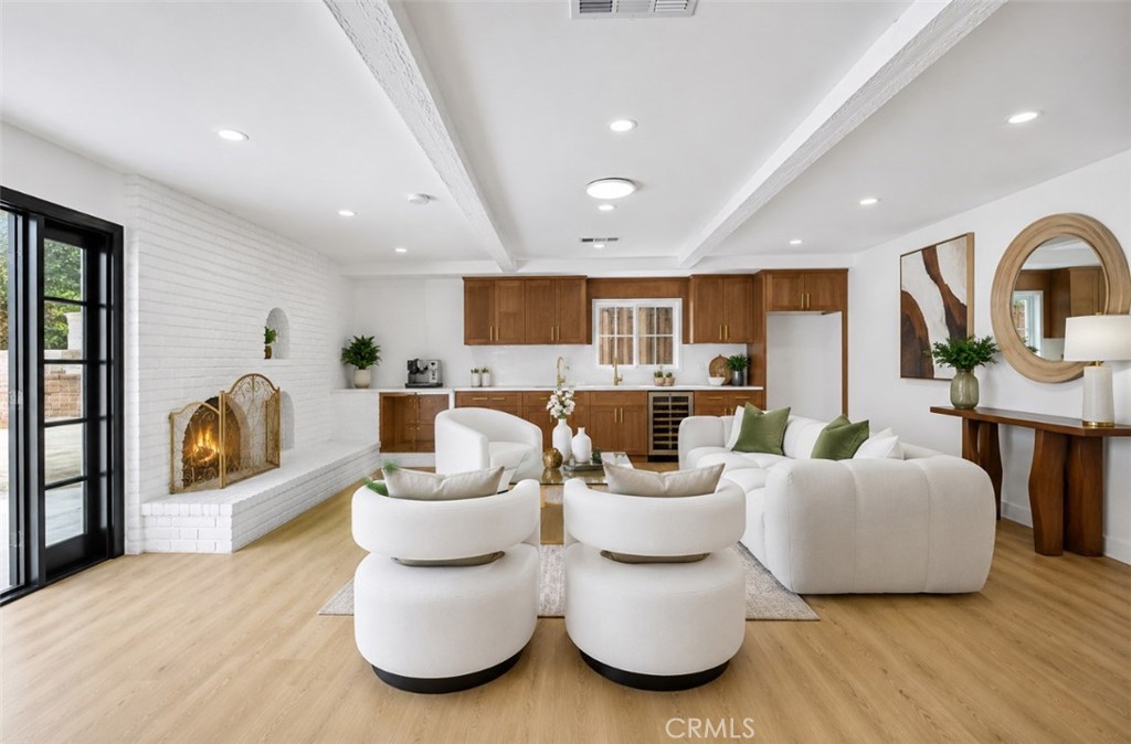 1908 Brentwood