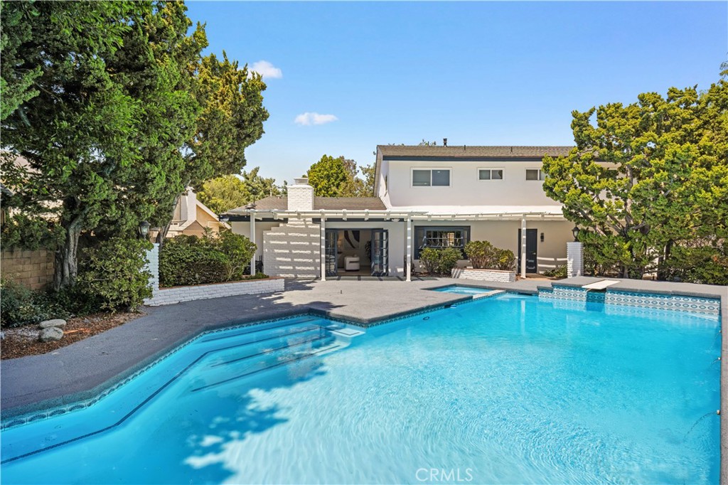 1908 Brentwood