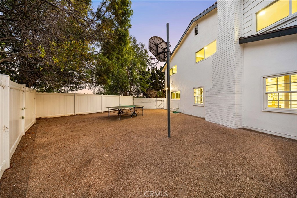 1908 Brentwood