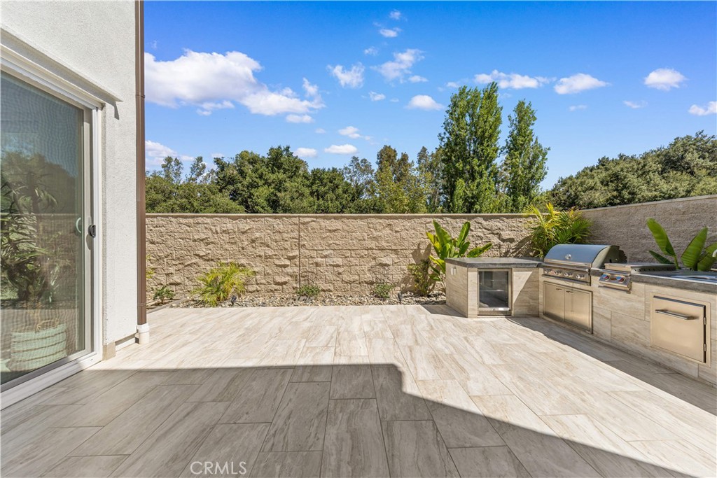 400 Riverbend