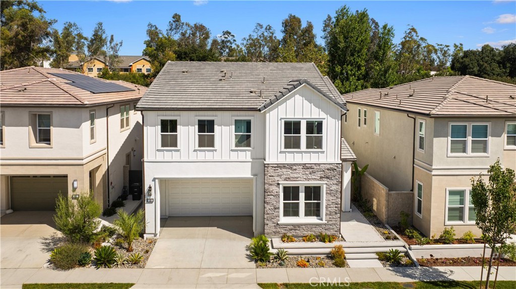 400 Riverbend