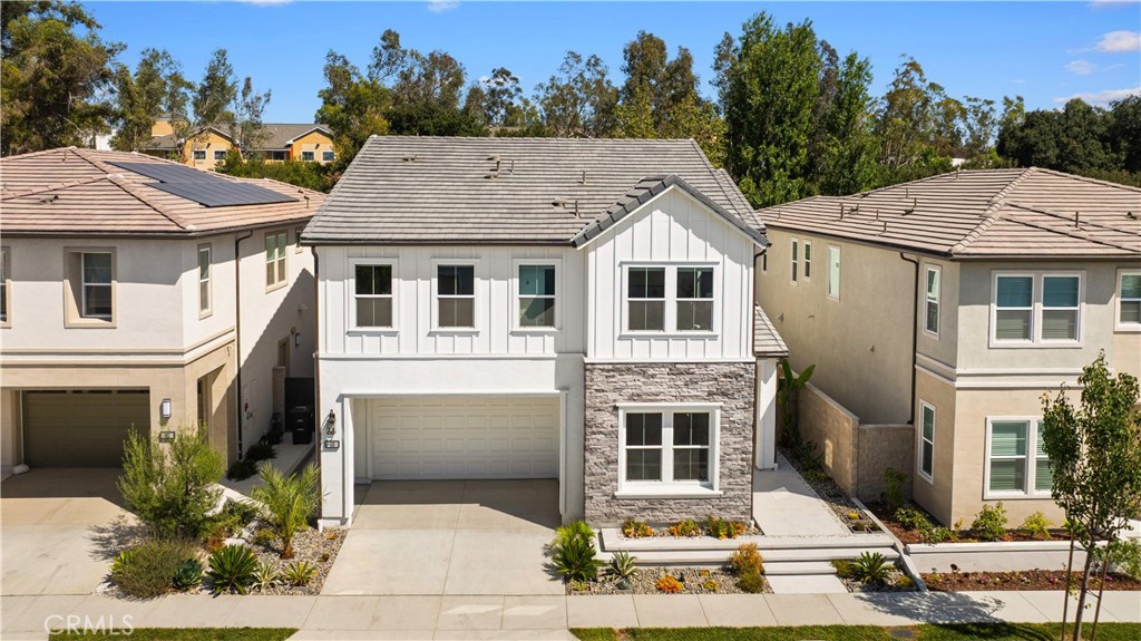400 Riverbend