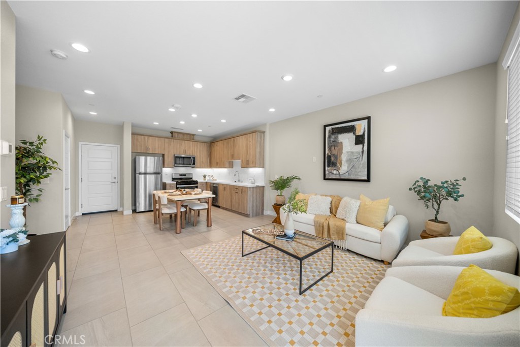 4016 E Peony Paseo unit #4