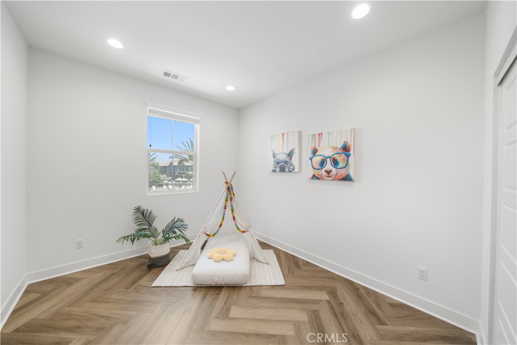 4016 E Peony Paseo unit #4