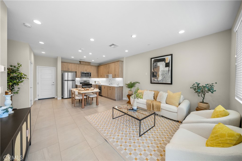 4016 E Peony Paseo unit #4