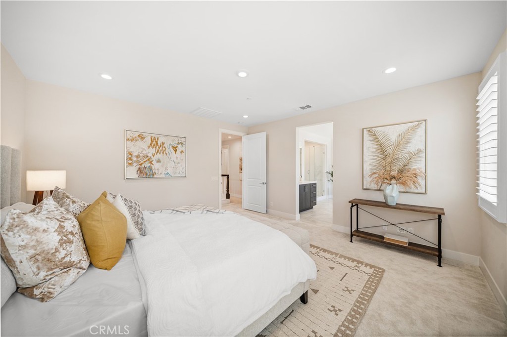 270 Burwood